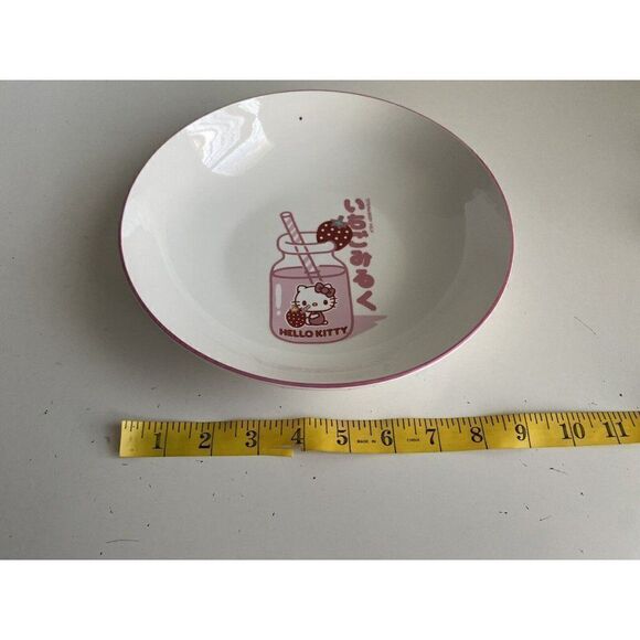 Hello Kitty Strawberry Milk Pasta Dinner Bowl Ceramic Pink NEW - Picture 7 of 8